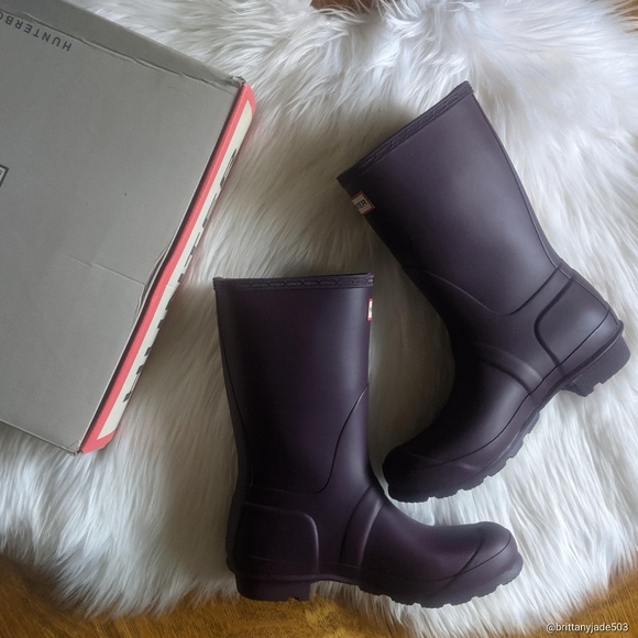 Hunter Shoes - FLASH SALE🆕 Hunter •Black Grape• Original Short